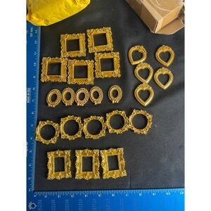 22pc‎ Miniature Gold Picture Frames Ornate Baroque Heart Oval Resin Dollhouse